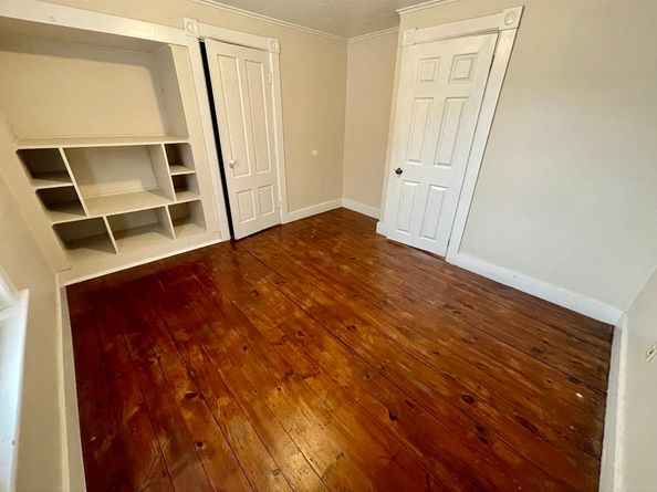 29 Fiske St, Southbridge MA 01550
