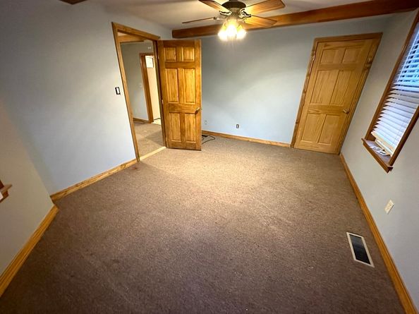 29 Fiske St, Southbridge MA 01550