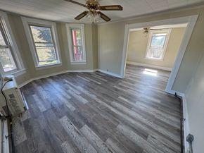 29 Fiske St, Southbridge MA 01550
