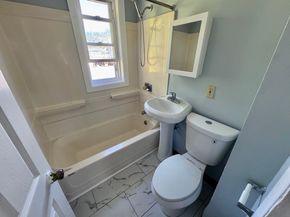 29 Fiske St, Southbridge MA 01550