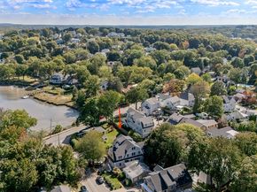 6 Whiton Ave, Hingham MA 02043