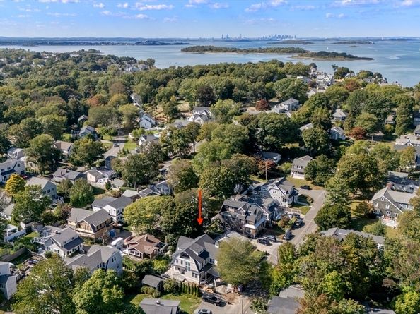 6 Whiton Ave, Hingham MA 02043