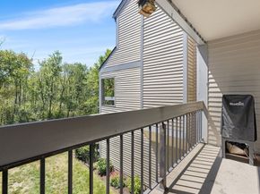 1100 Salem St 93, Peabody MA 01940