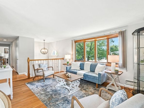 7 Market St, Peabody MA 01960