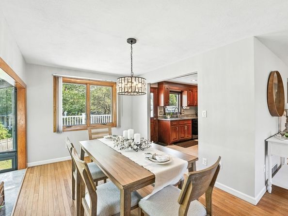 7 Market St, Peabody MA 01960