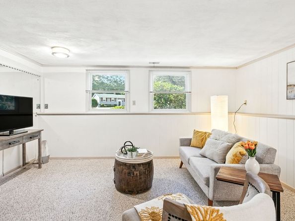 7 Market St, Peabody MA 01960