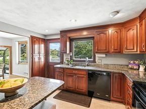 7 Market St, Peabody MA 01960
