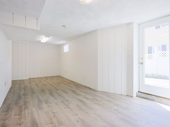 48 William St, Newton MA 02465