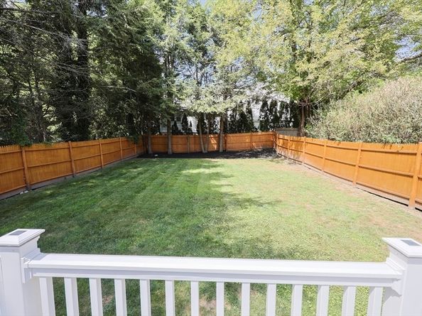 48 William St, Newton MA 02465