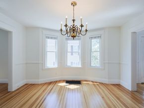 48 William St, Newton MA 02465