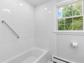 20 Barbara Circle, Woburn MA 01801