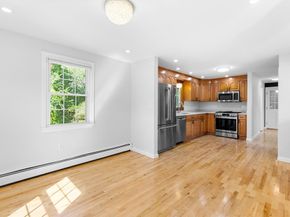 20 Barbara Circle, Woburn MA 01801