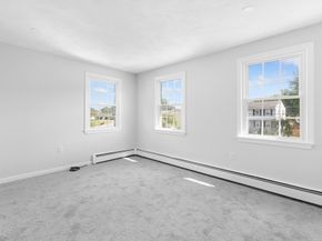 20 Barbara Circle, Woburn MA 01801
