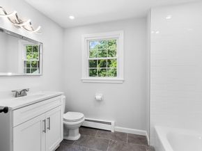 20 Barbara Circle, Woburn MA 01801