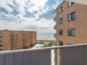 300 Lynn Shore Dr 807, Lynn MA 01902