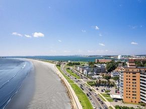300 Lynn Shore Dr 807, Lynn MA 01902