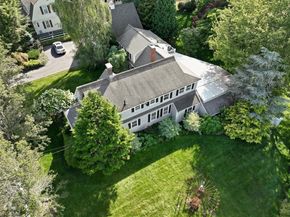 277 School St, Whitman MA 02382