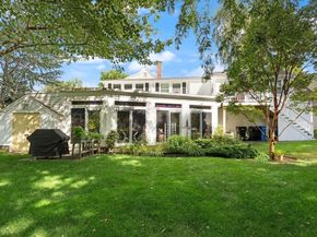 277 School St, Whitman MA 02382