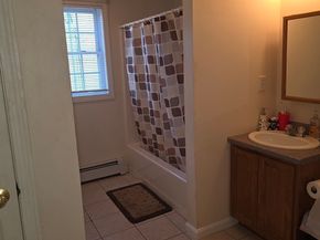 11 Orchard St, Tewksbury MA 01876