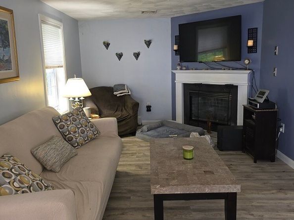 11 Orchard St, Tewksbury MA 01876