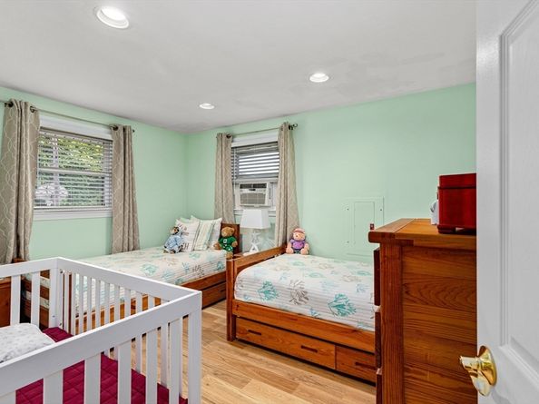 27 Arnold St., Holbrook MA 02343