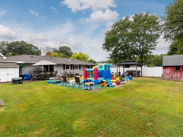 27 Arnold St., Holbrook MA 02343