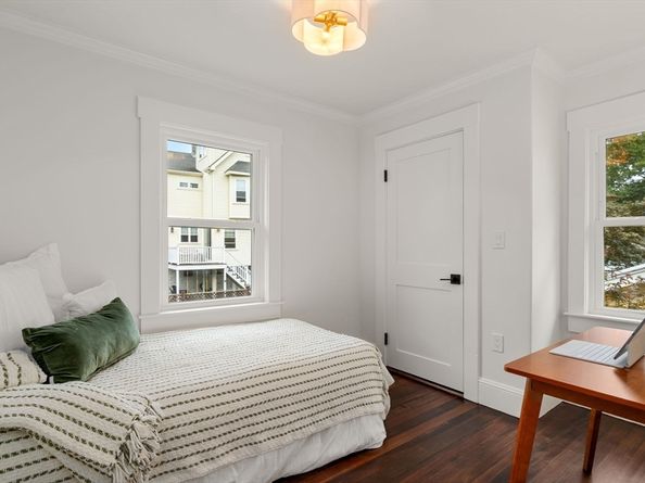 221 Highland, Arlington MA 02476
