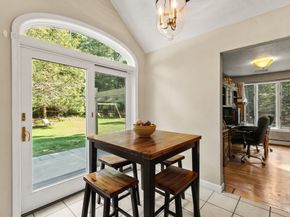 164 Plymouth St, Halifax MA 02338