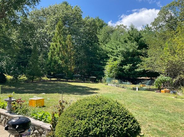 7 Homeland Cir, Saugus MA 01906