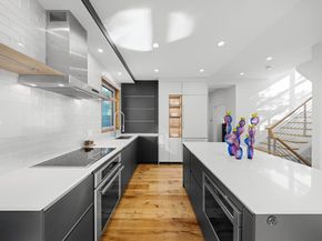 137 Walden St 137, Cambridge MA 02140