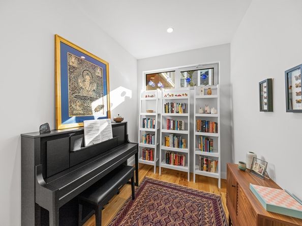 137 Walden St 137, Cambridge MA 02140