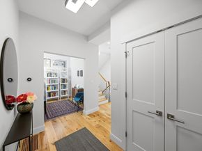 137 Walden St 137, Cambridge MA 02140