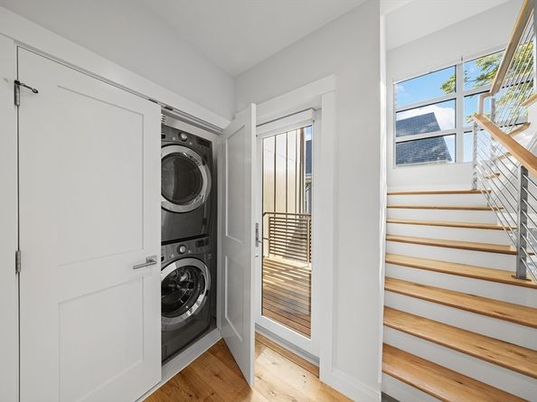 137 Walden St 137, Cambridge MA 02140