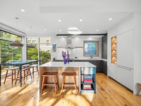 137 Walden St 137, Cambridge MA 02140