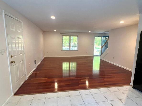 11 1/2 Carroll Rd. B, Grafton MA 01536