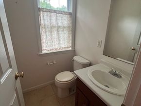11 1/2 Carroll Rd. B, Grafton MA 01536