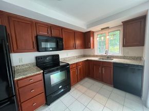 11 1/2 Carroll Rd. B, Grafton MA 01536