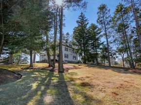6 Tidd Ave, Woburn MA 01801