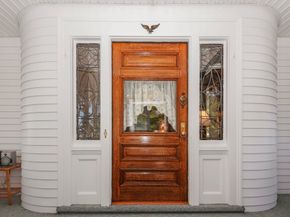 6 Tidd Ave, Woburn MA 01801