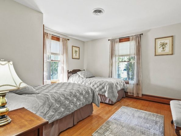 6 Tidd Ave, Woburn MA 01801
