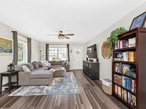 48 Old Elm St, Billerica MA 01862