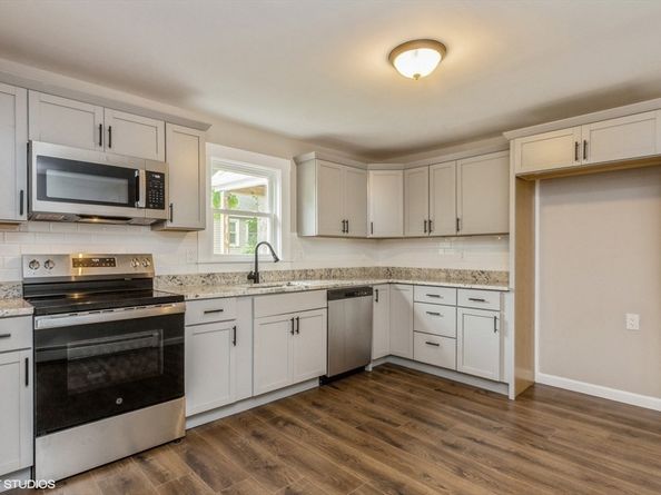 386 Matfield St, West Bridgewater MA 02379