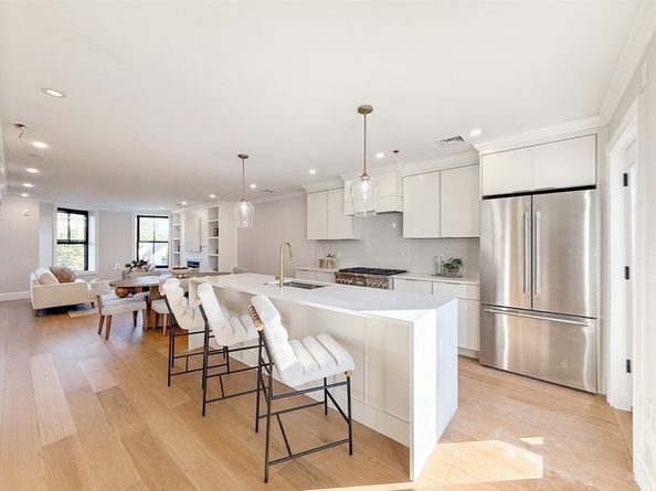 667 Tremont Street PH, Boston MA 02118