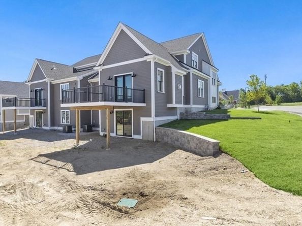 4 Waterville Lane 4, Hopkinton MA 01748