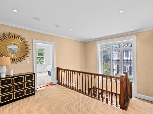 11 Beach St, Cohasset MA 02025