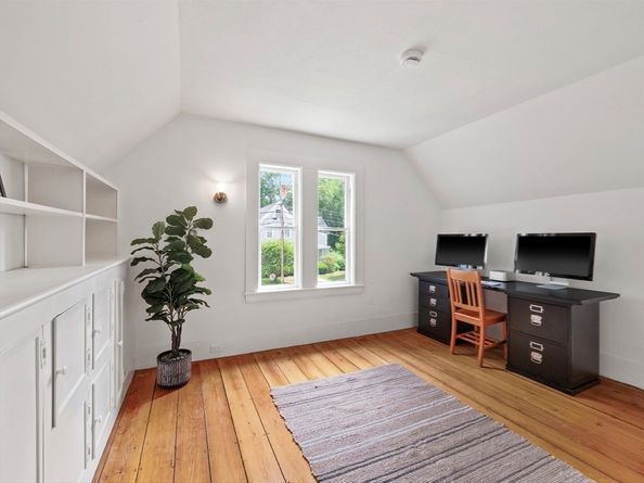 62 Crest St, Concord MA 01742