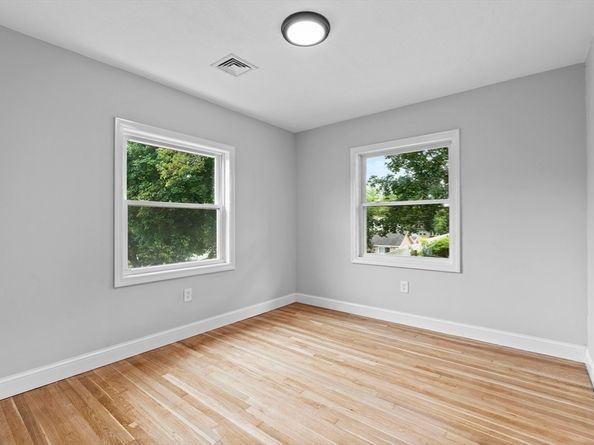 48 Lansing Rd, Lynn MA 01904