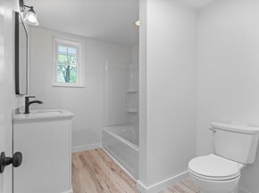 48 Lansing Rd, Lynn MA 01904