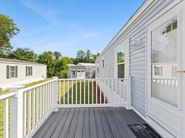 132 Queen Dr, Wareham MA 02576