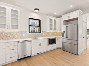 94 Lexington St, Watertown MA 02472